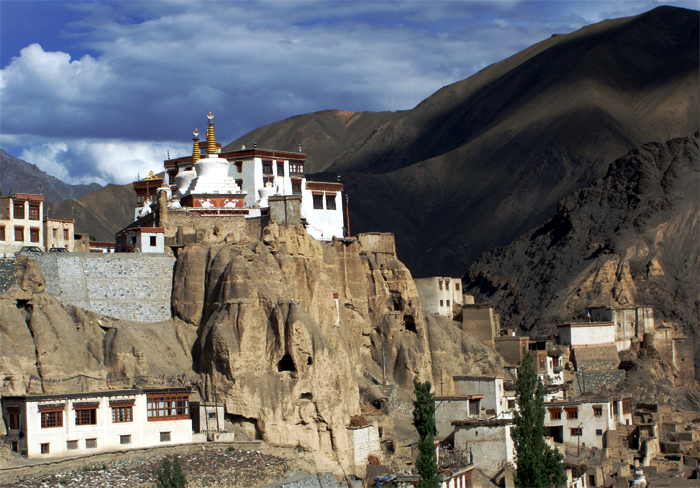 discover ladakh